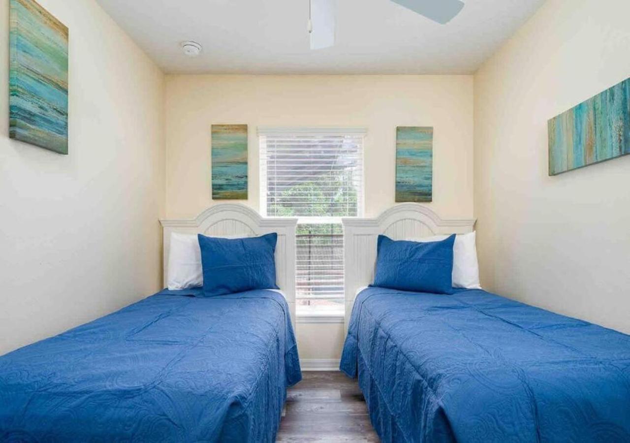 5 Bedroom, 7 Bed , 3 Bathroom Midterm Rental Home With Pool And Game Room, Near Disney Davenport Eksteriør billede